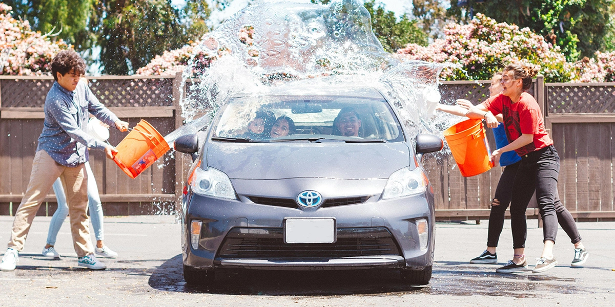 How To Clean Your Car's Engine Bay?